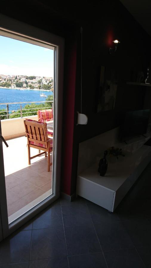 Charming Modern House With The New Swimming Pool - Apartment Maya 1 Trogir Exteriör bild