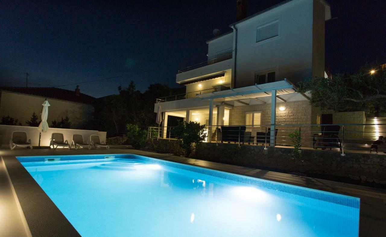 Charming Modern House With The New Swimming Pool - Apartment Maya 1 Trogir Exteriör bild