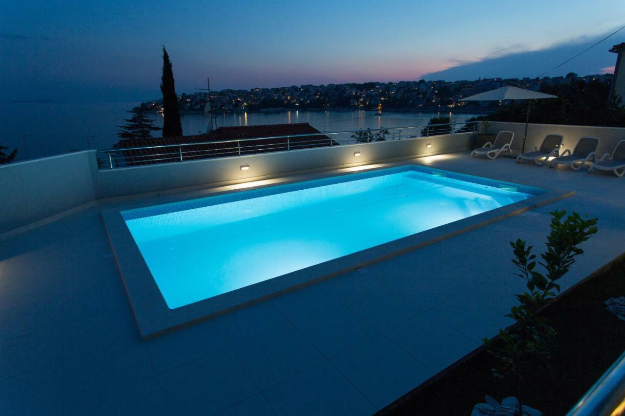 Charming Modern House With The New Swimming Pool - Apartment Maya 1 Trogir Exteriör bild