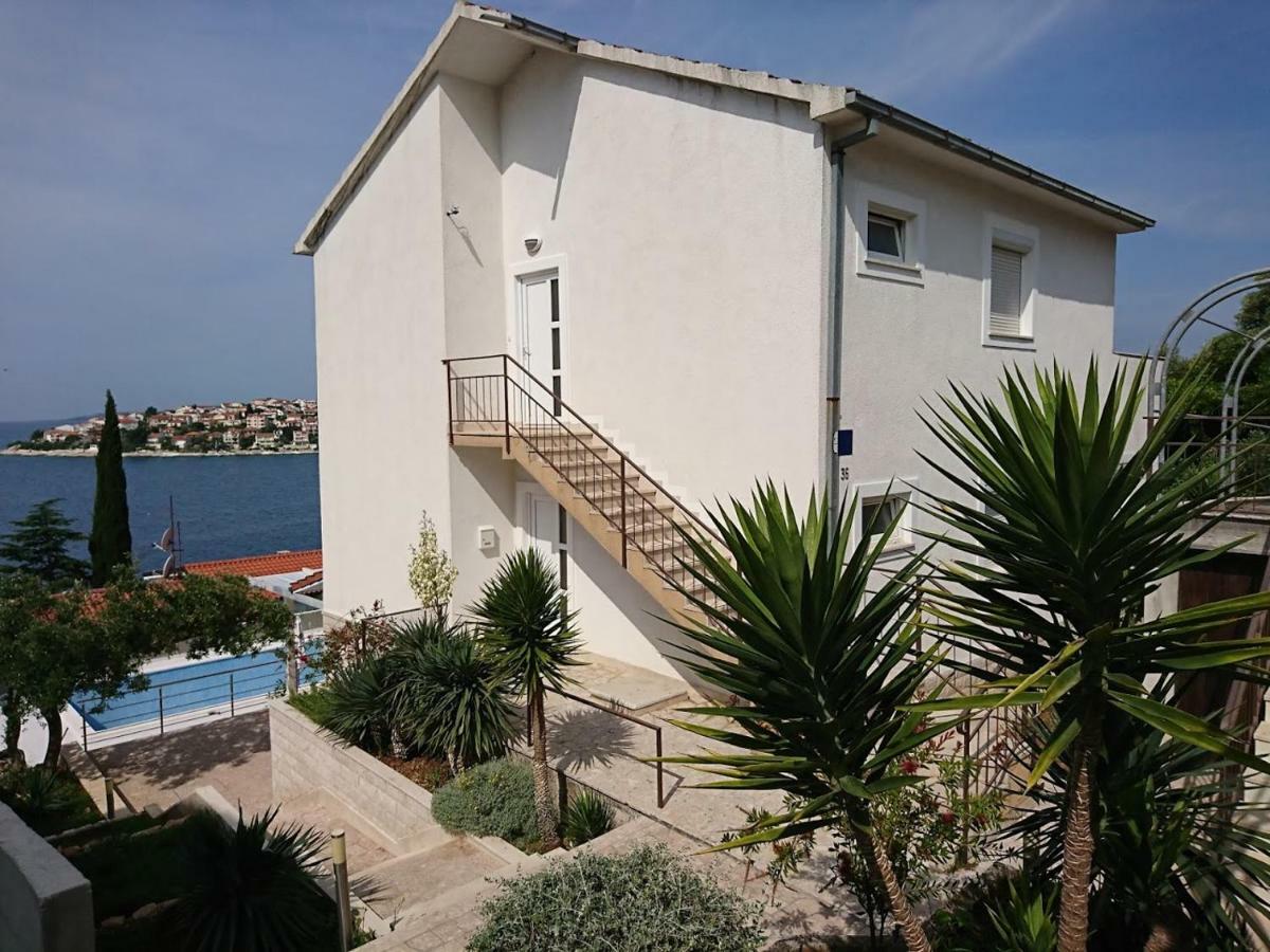 Charming Modern House With The New Swimming Pool - Apartment Maya 1 Trogir Exteriör bild